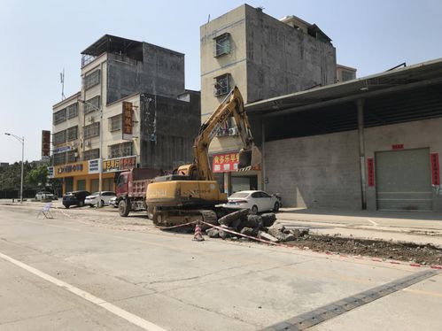 啟動(dòng)市政民生工程 美化大嶺街道環(huán)境